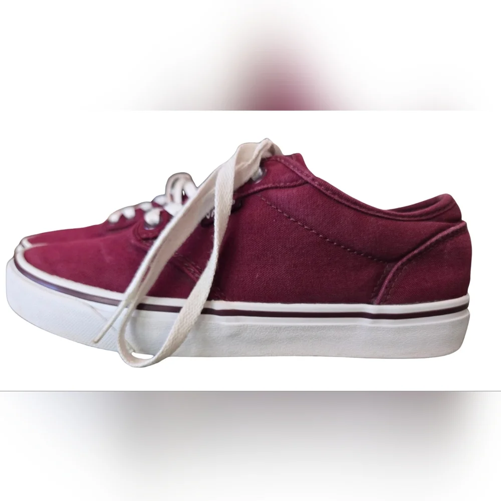 Vans Authentic Low Top Women's Sneakers in Burgundy and White -‎ Size 7